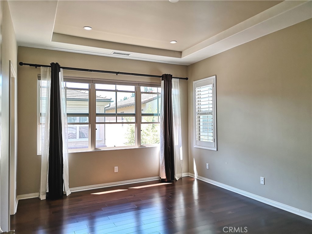 106 Pendant Irvine, CA 92620 - Photo 17 of 19