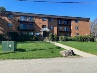 $2,350 | 181 Littleton Road, Unit 236, Chelmsford, MA 01824