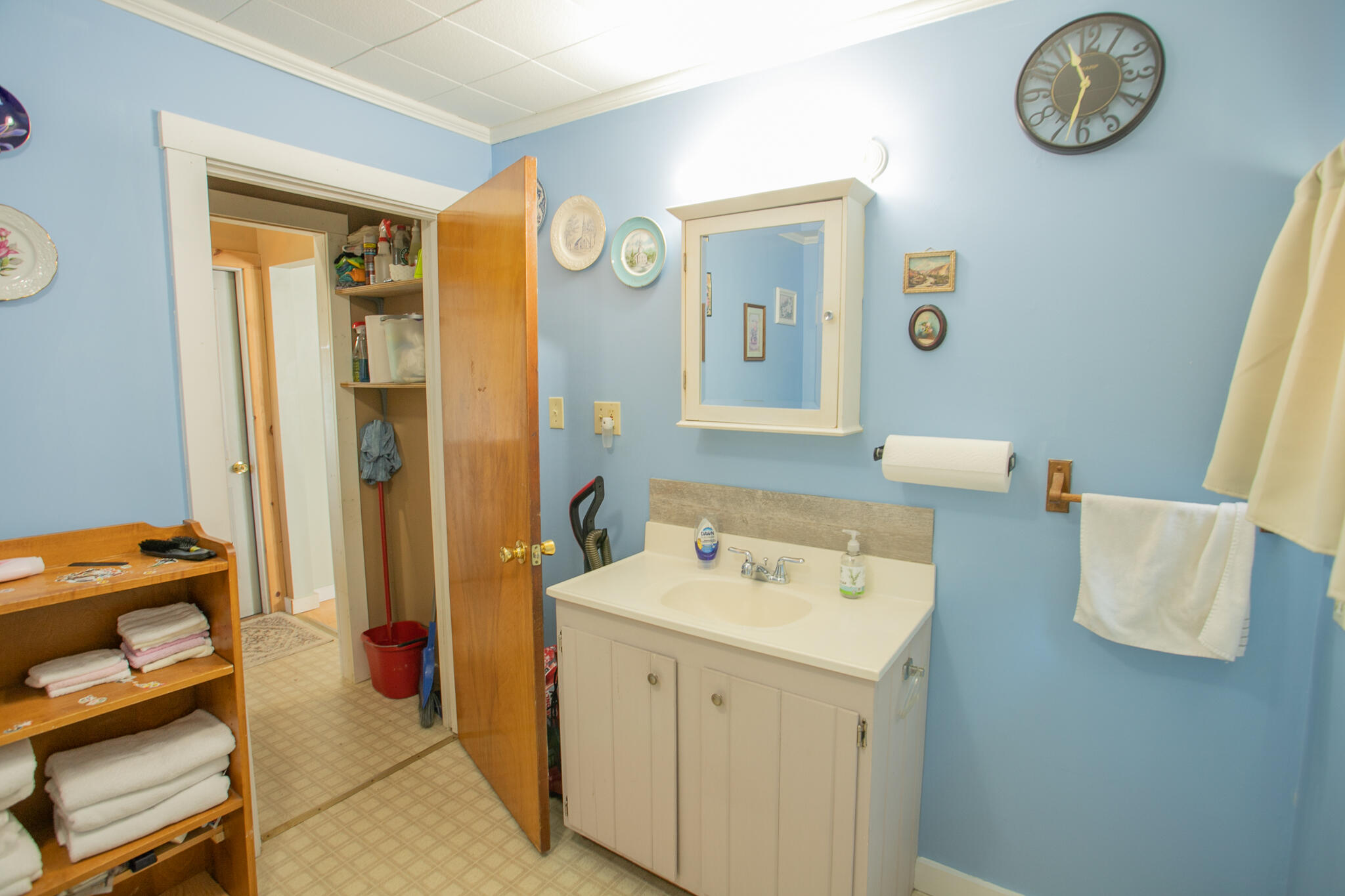 5 Front Street Brownville, ME 04414 - Photo 13 of 33 IMG_0038