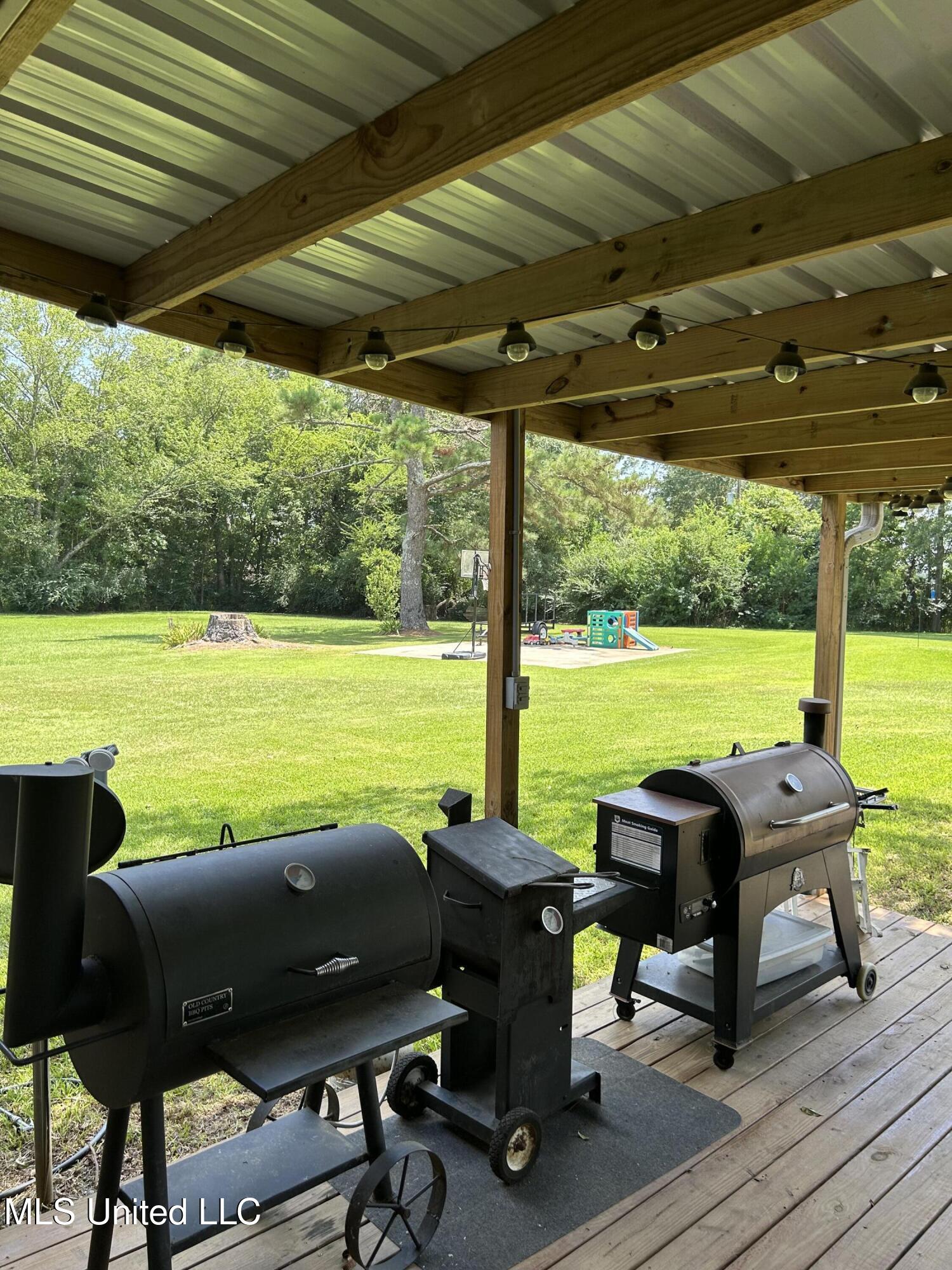 3048 Georgetown Street Hazlehurst, MS 39083 - Photo 27 of 34 IMG_6858