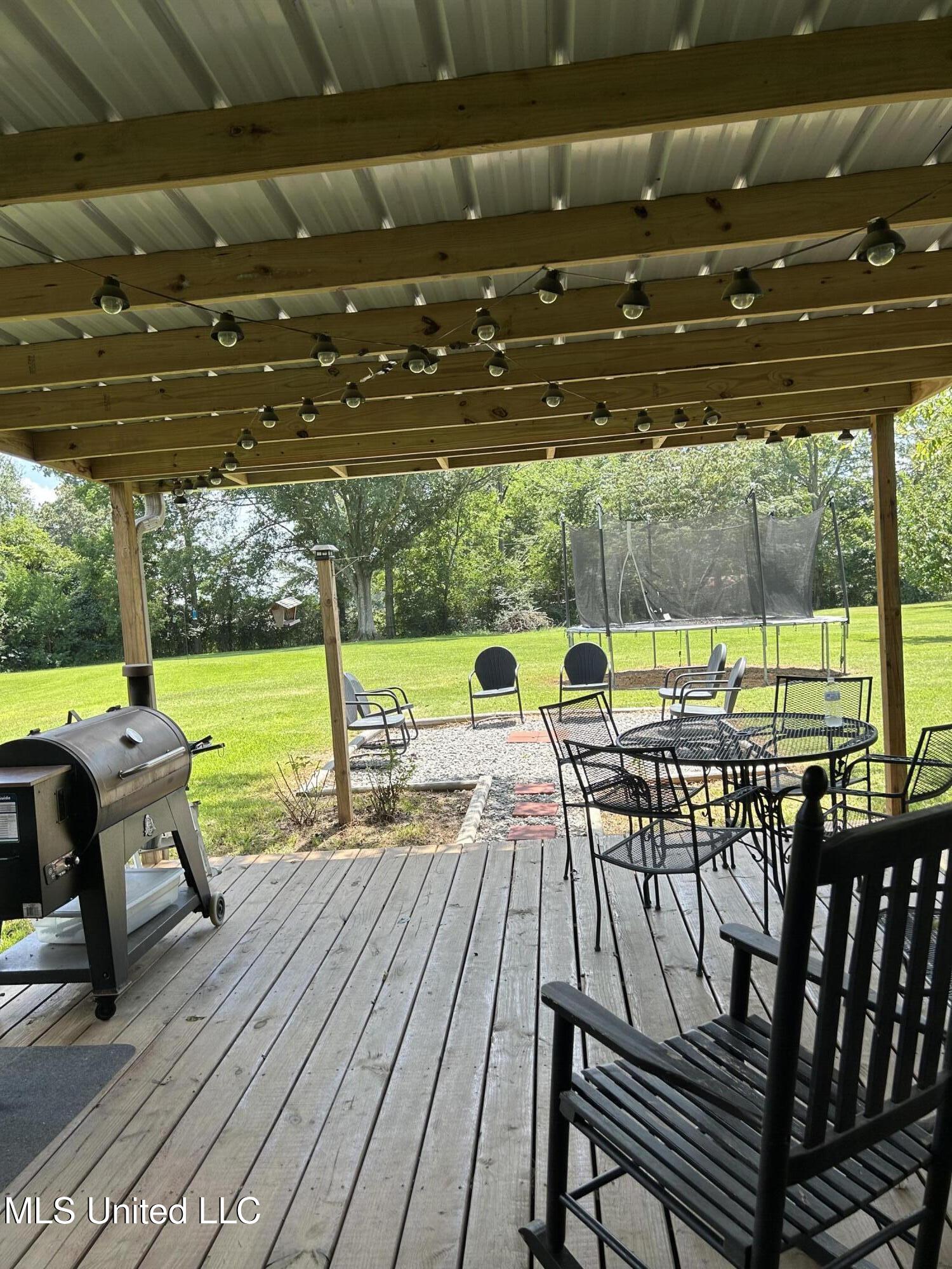 3048 Georgetown Street Hazlehurst, MS 39083 - Photo 5 of 34 IMG_6855