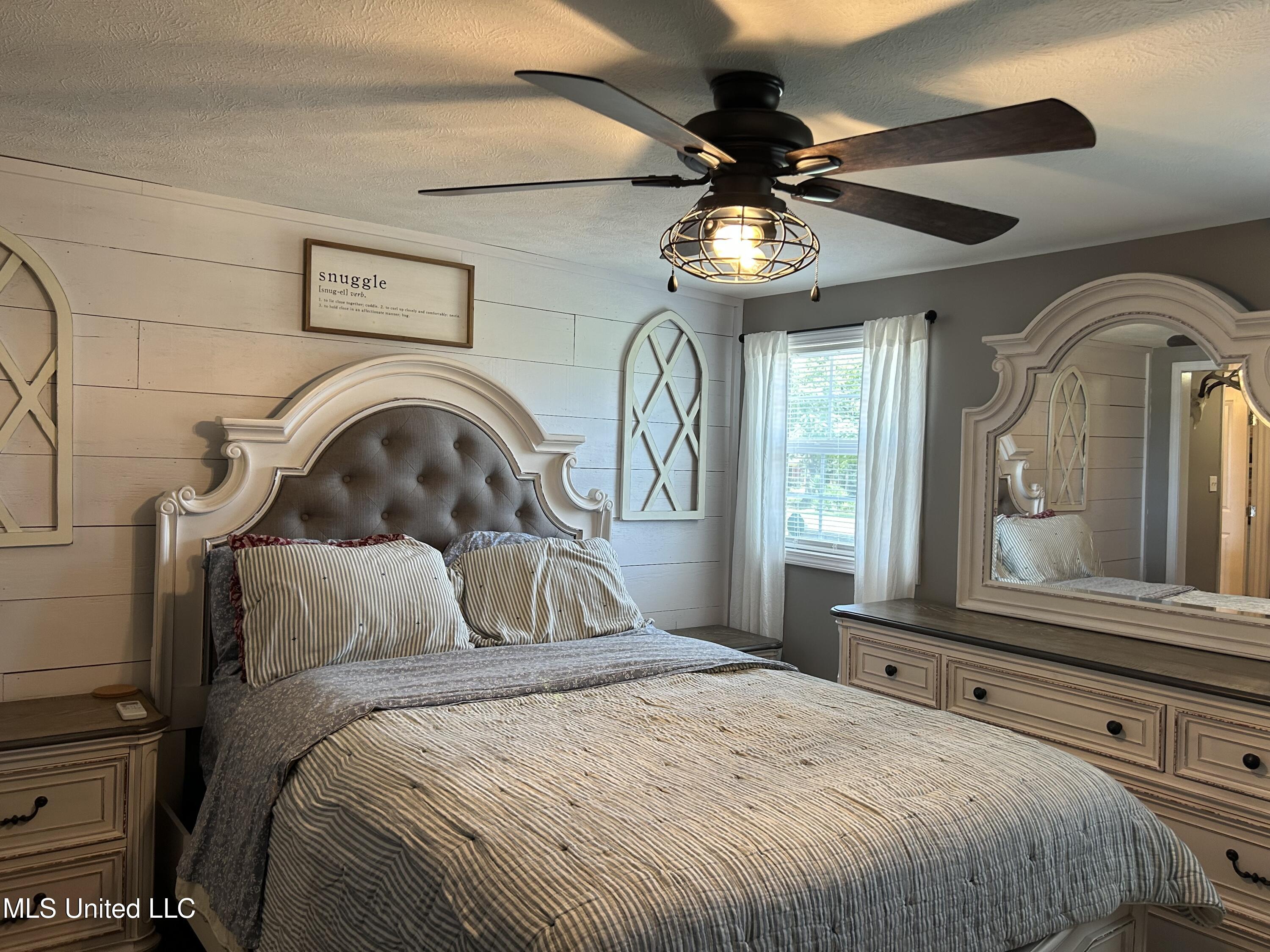 3048 Georgetown Street Hazlehurst, MS 39083 - Photo 6 of 34 IMG_6867