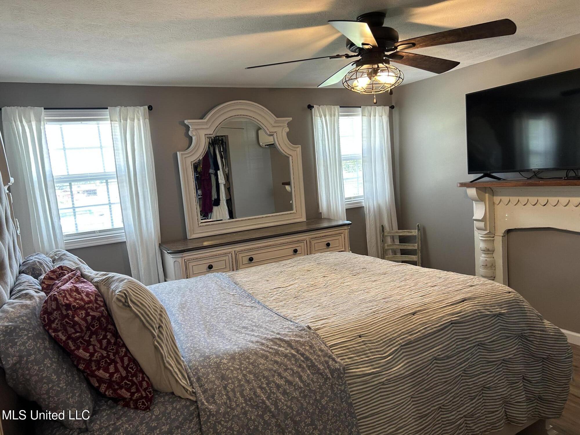 3048 Georgetown Street Hazlehurst, MS 39083 - Photo 10 of 34 IMG_6865