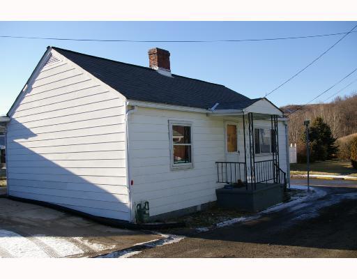 51 Locust Street Ellsworth, PA 15331 - Photo 3 of 7 Exterior Back.
