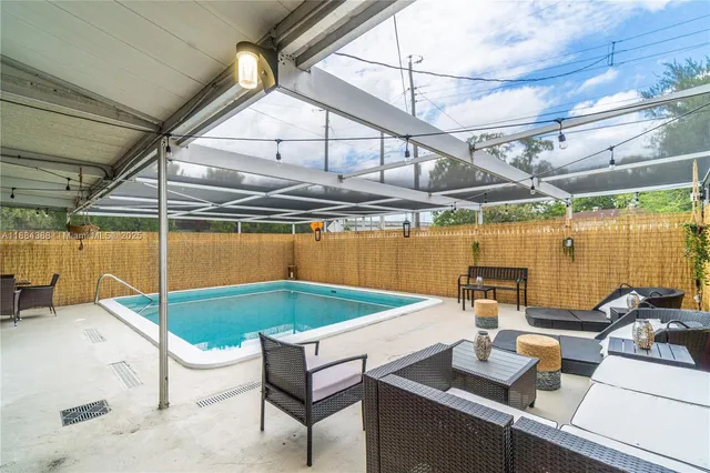 $4,200 | 13405 Northwest 6th Avenue, North Miami, FL 33168