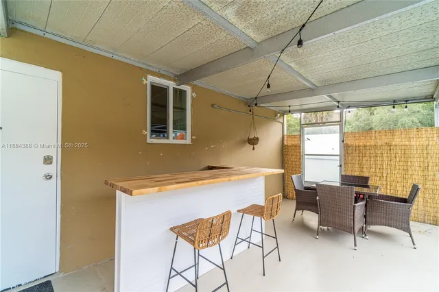 $4,200 | 13405 Northwest 6th Avenue, North Miami, FL 33168