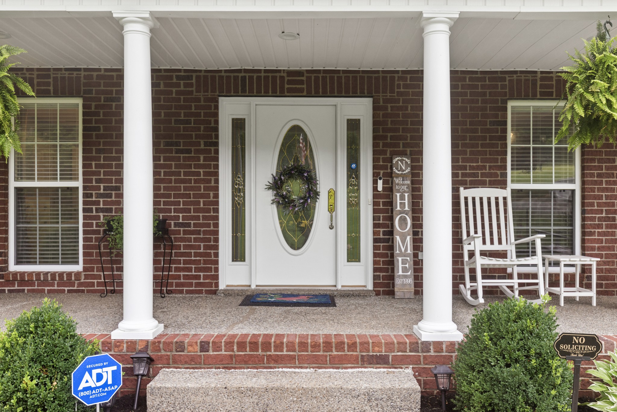 454 Campbell Hollow Road Bethpage, TN 37022 - Photo 7 of 57 a front view of a house with garden