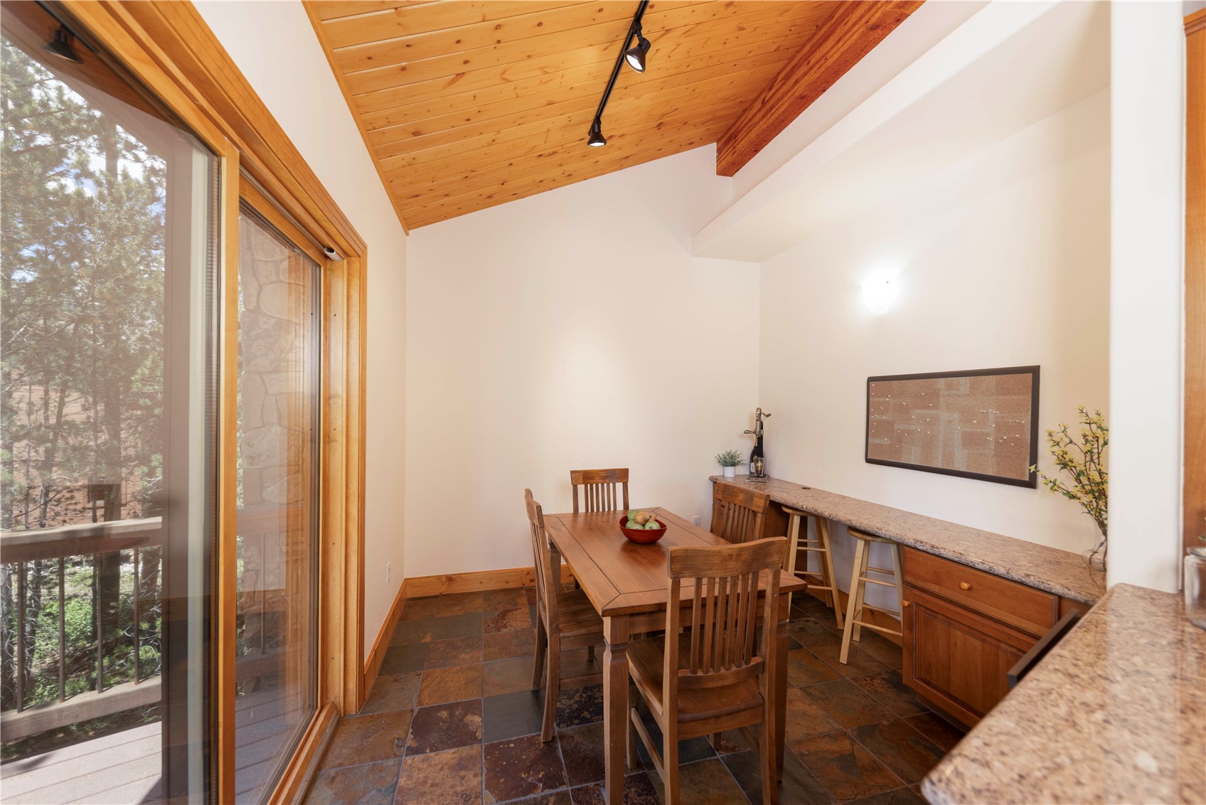1755 Red Hawk Road Silverthorne, CO 80498 - Photo 14 of 40 Gallery Image 14