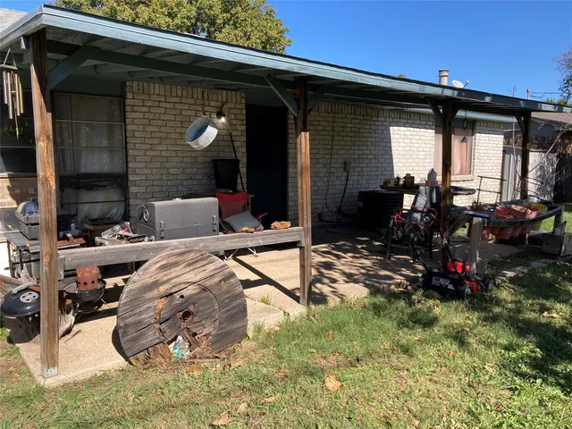 $189,900 | 6812 Newcastle Place, North Richland Hills, TX 76182