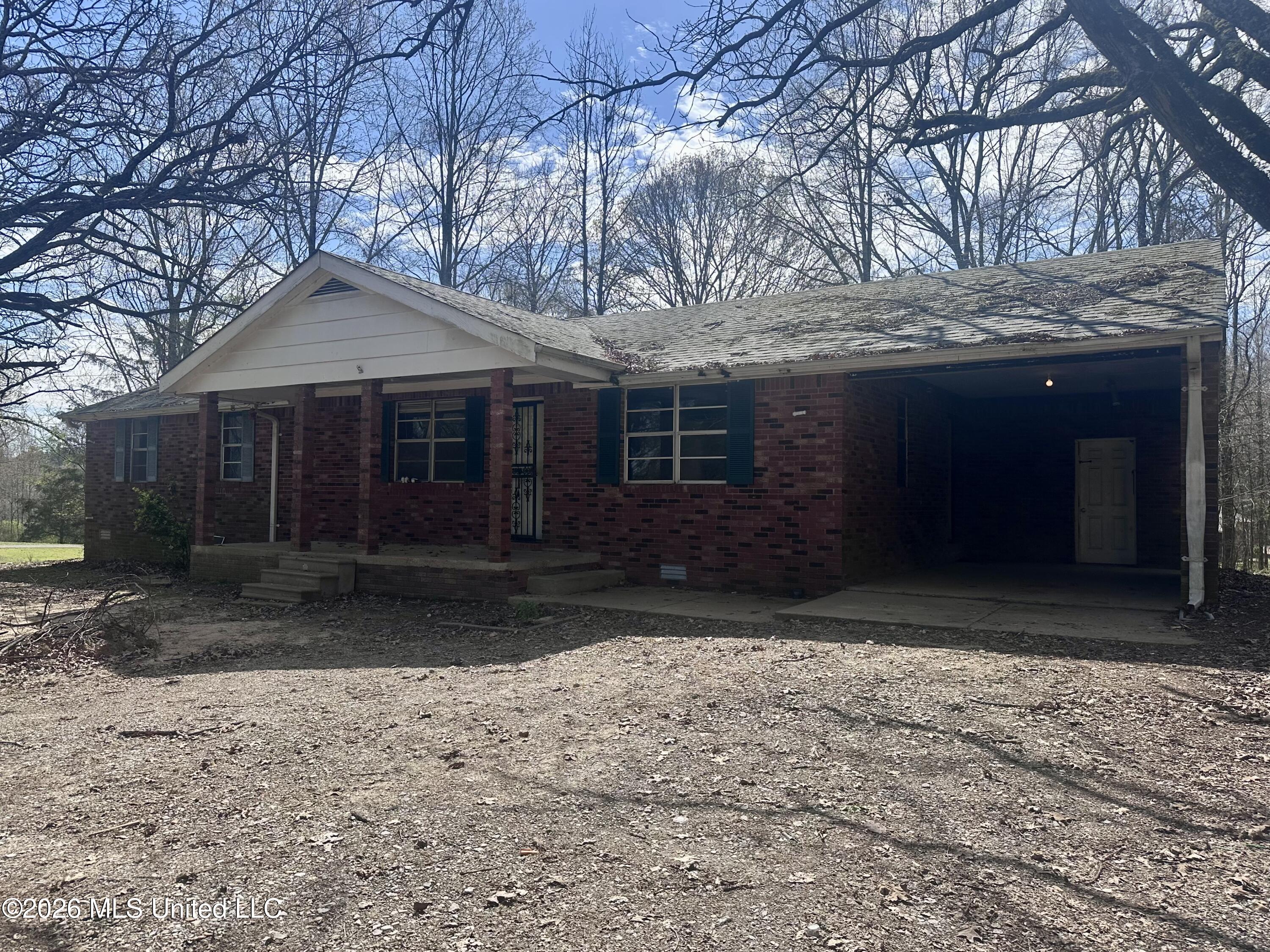 10591 Woolsey Road Olive Branch, MS 38654 - Photo 2 of 24 Lewisburg Schools