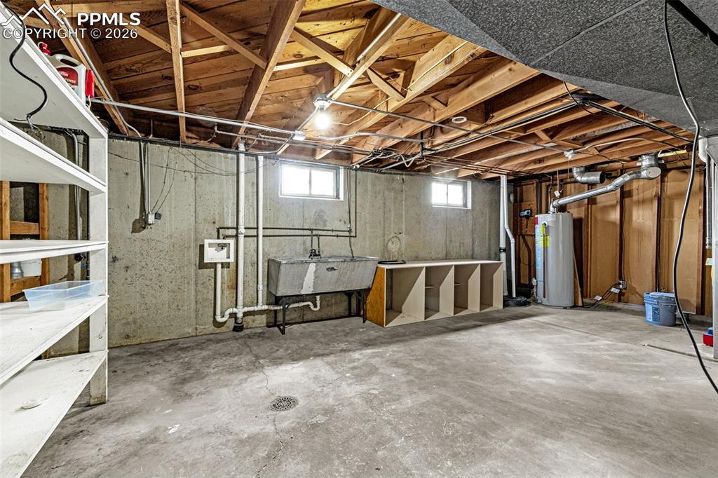 1535 Lexington Road Pueblo, CO 81001 - Photo 31 of 44