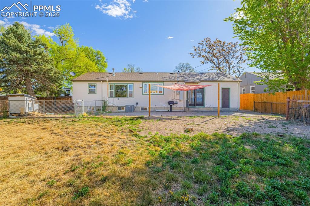 1535 Lexington Road Pueblo, CO 81001 - Photo 33 of 44