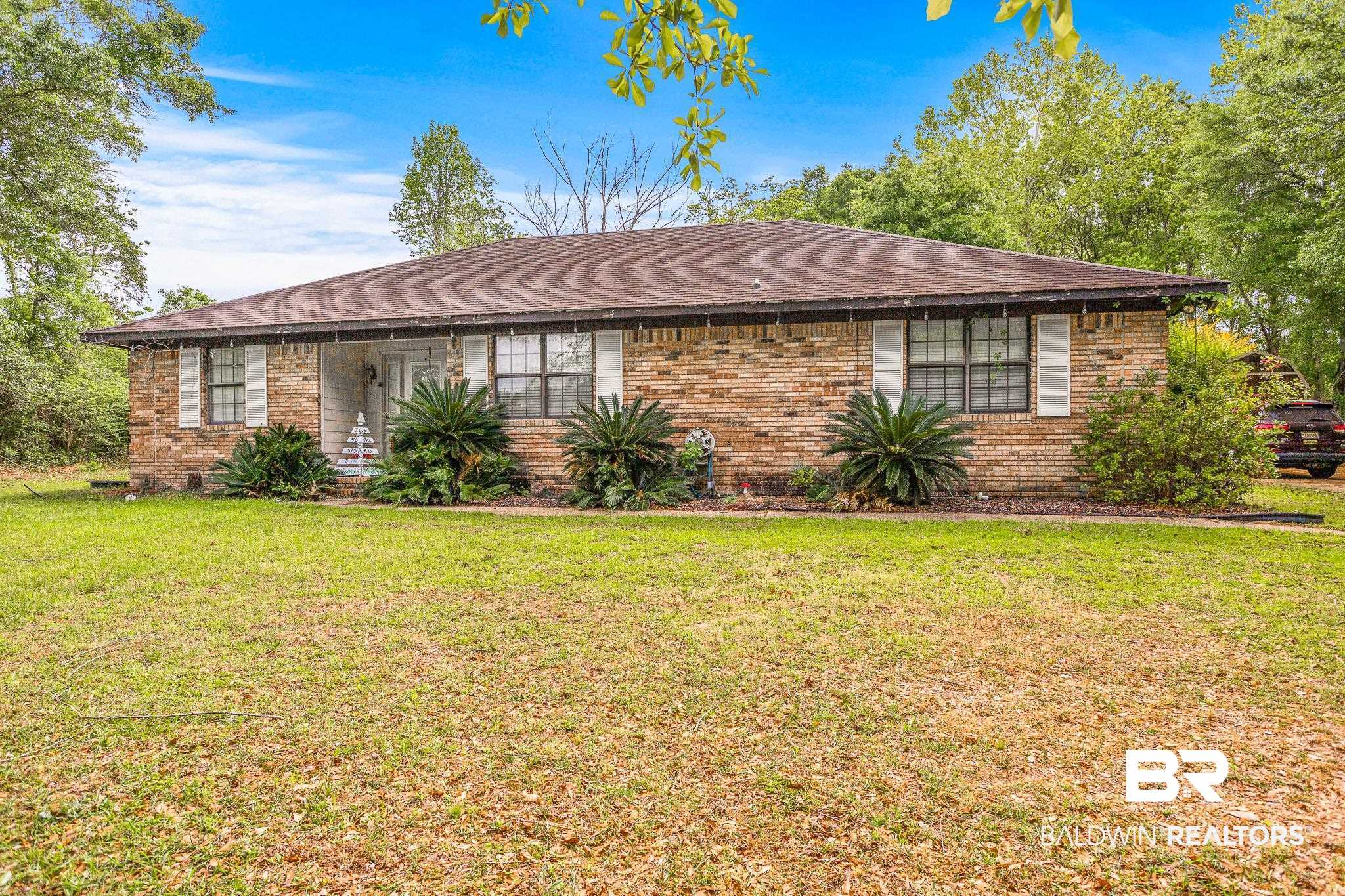 8826 Hillside Circle East Foley, AL 36535 - Photo 2 of 32