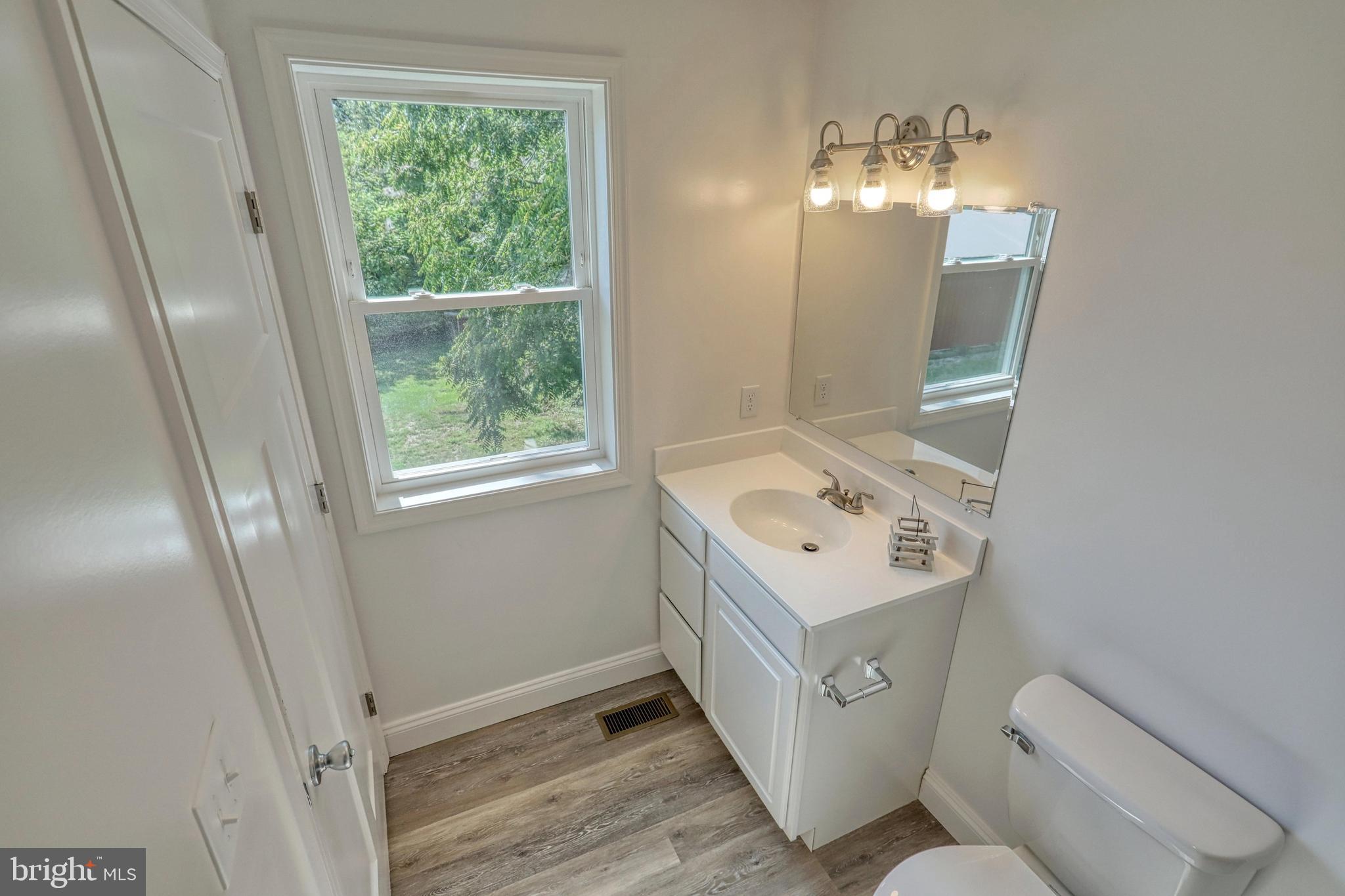 17 South Burns Road Spring Grove, PA 17362 - Photo 28 of 34