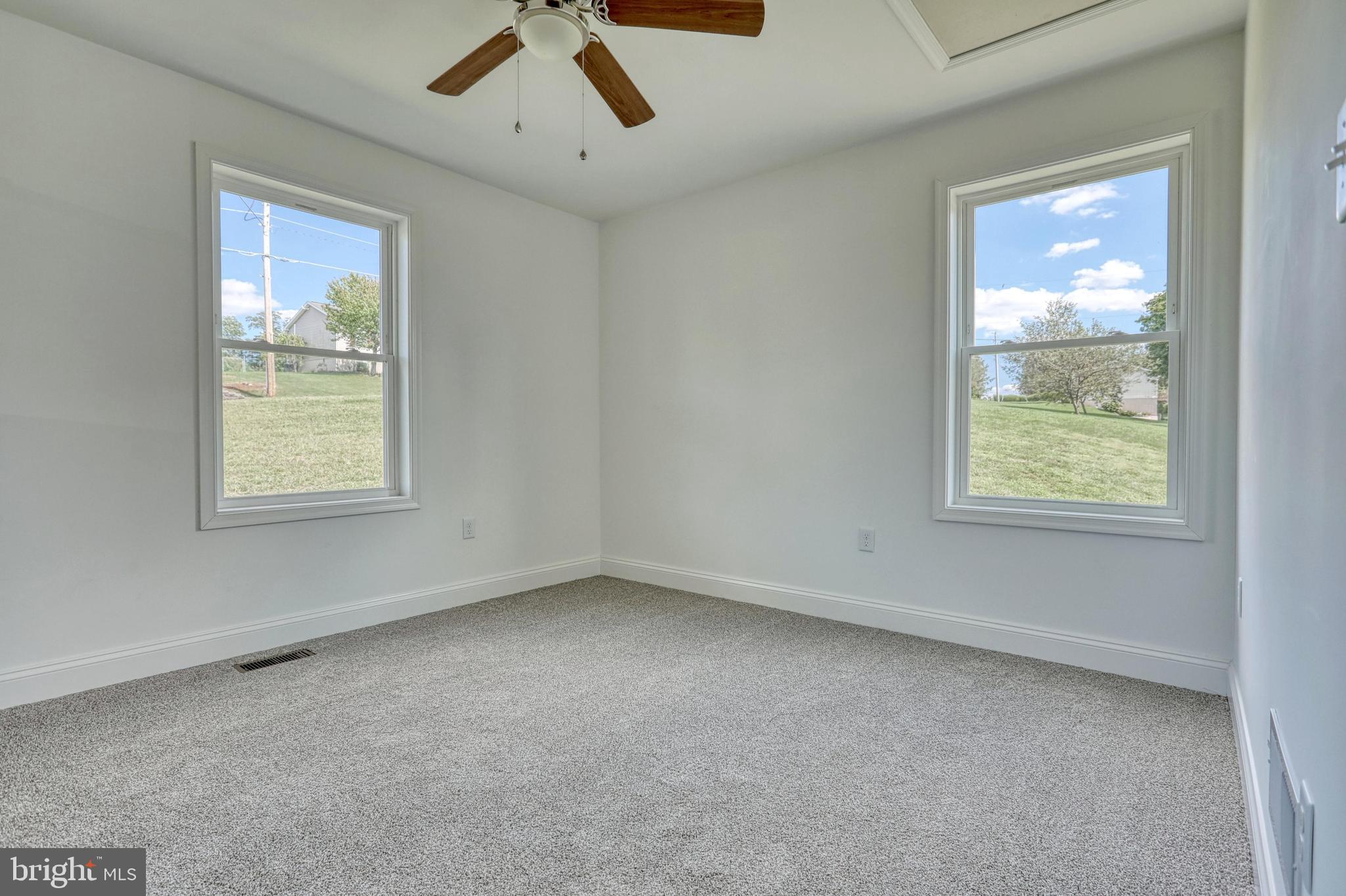 17 South Burns Road Spring Grove, PA 17362 - Photo 29 of 34