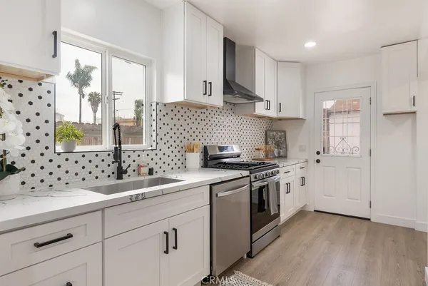 $849,500 | 26613 Leesdale Avenue, Harbor City, CA 90710