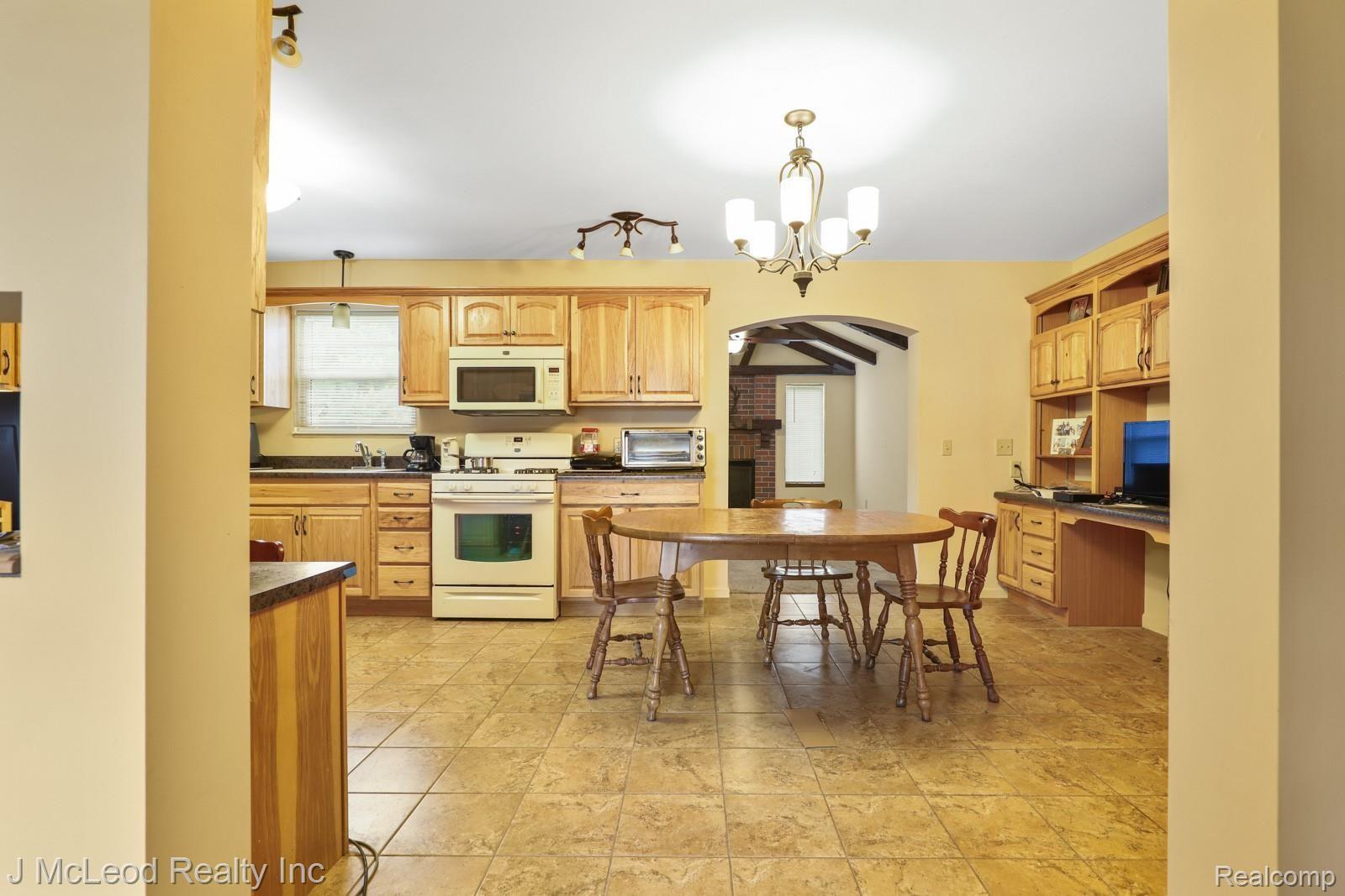 7593 Irish Road Millington, MI 48746 - Photo 13 of 57 7593 Irish Rd. Millington-13
