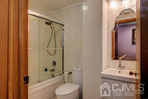 4806 Hana Road Edison, NJ 08817 - Photo 9 of 15 Gallery Image 9