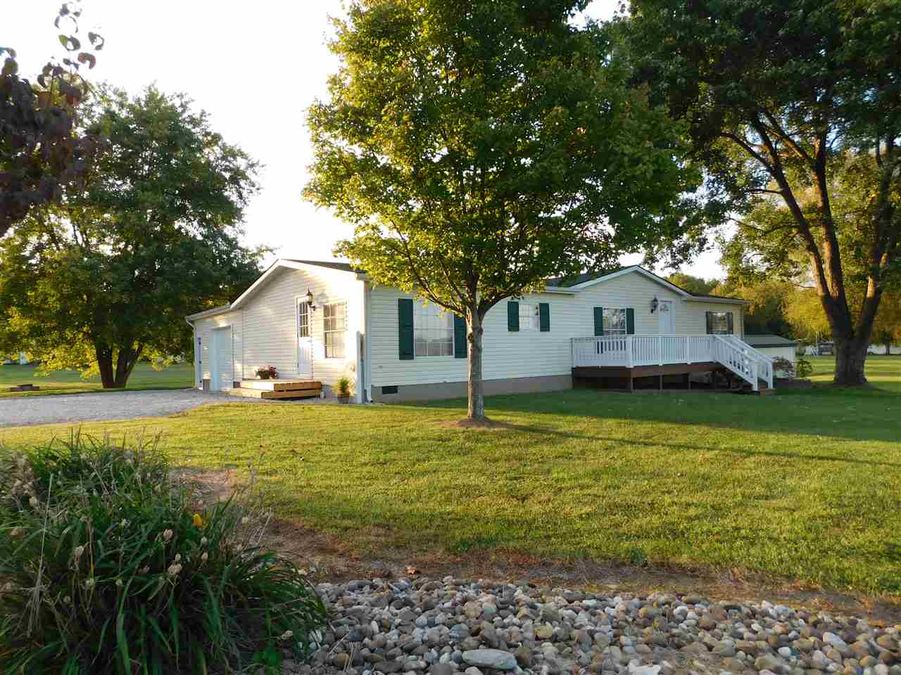 3499 South Pelzer Road Boonville, IN 47601 - Photo 1 of 31