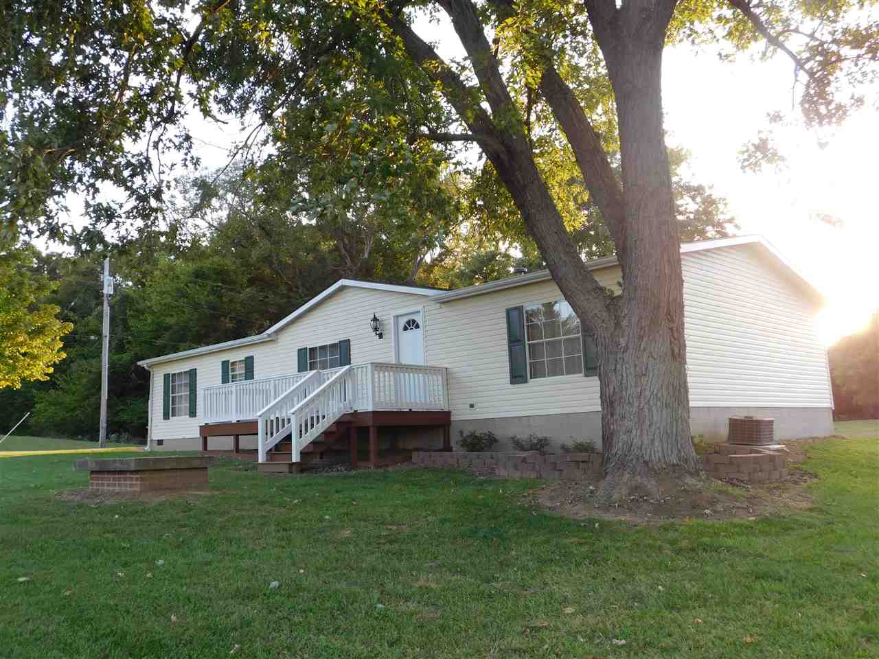 3499 South Pelzer Road Boonville, IN 47601 - Photo 13 of 31