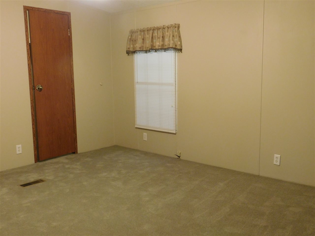 3499 South Pelzer Road Boonville, IN 47601 - Photo 14 of 31