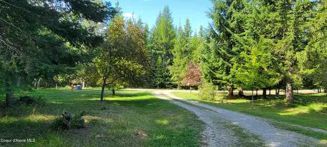 $650,000 | 271 Windswept Court, Naples, ID 83847