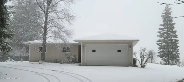 $650,000 | 271 Windswept Court, Naples, ID 83847