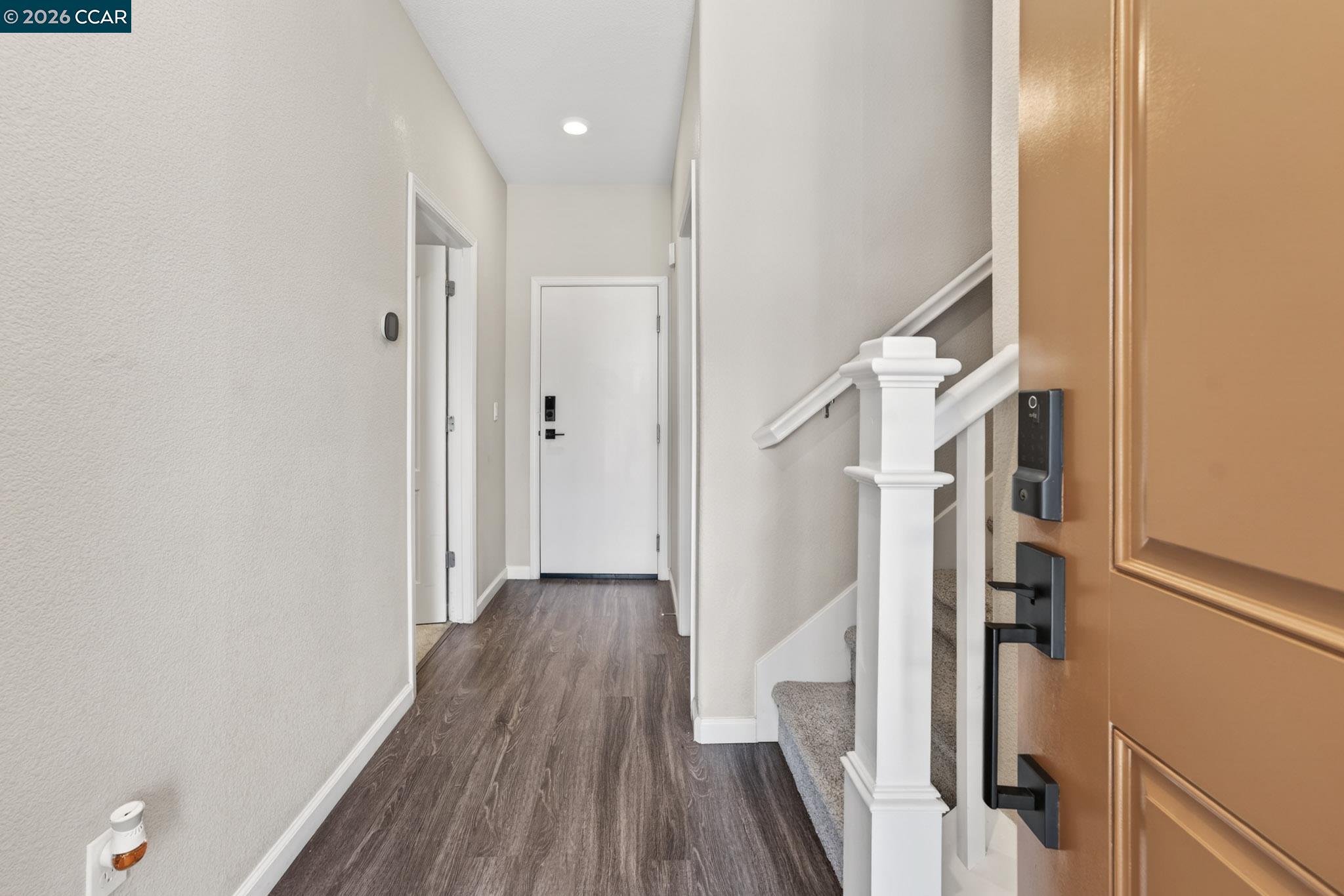 24552 Autumn Mist Way Hayward, CA 94544 - Photo 4 of 50