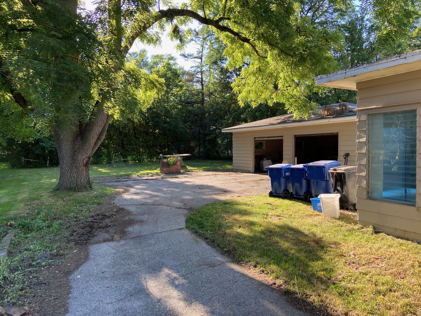 717 Normal Road DeKalb, IL 60115 - Photo 17 of 18