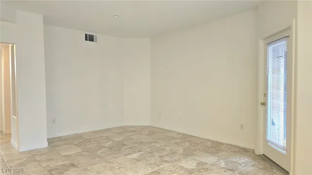 $1,690 | 830 Carnegie Street, Unit 1224, Henderson, NV 89052