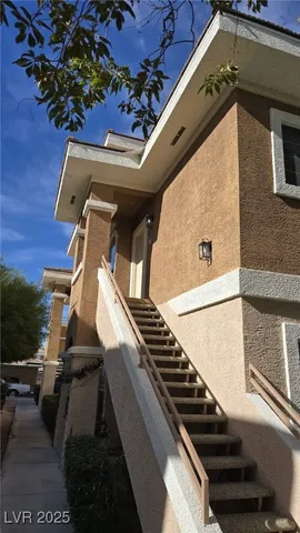 $1,690 | 830 Carnegie Street, Unit 1224, Henderson, NV 89052