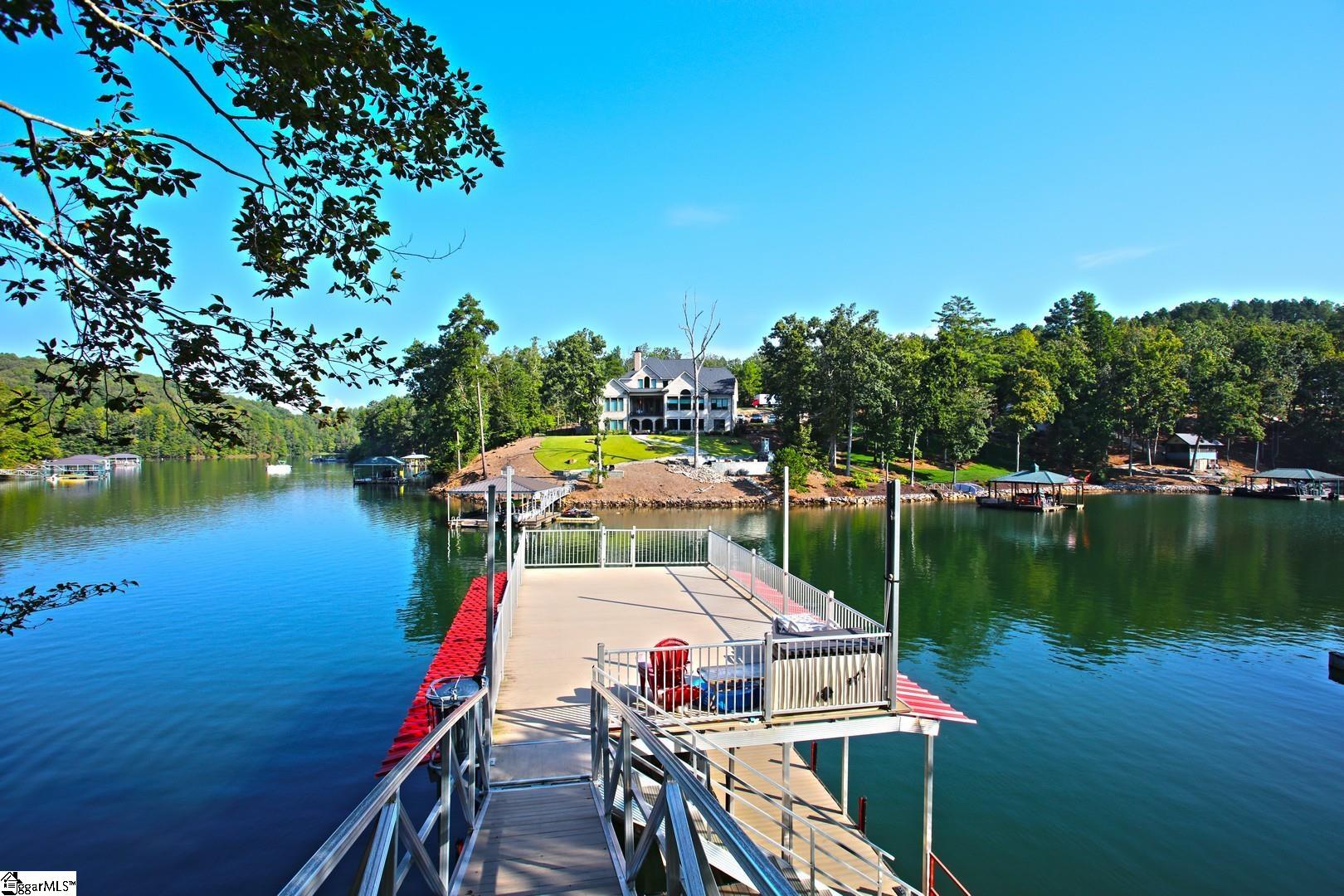 77 Harbor Point Seneca, SC 29672 - Photo 11 of 49 Gallery Image 11