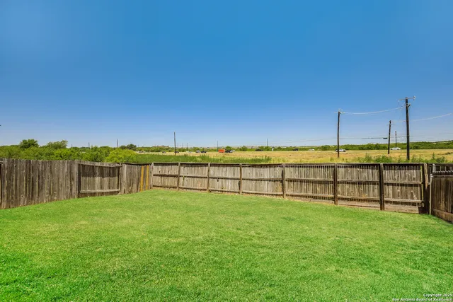 $1,510 | 5611 Forest, San Antonio, TX 78252