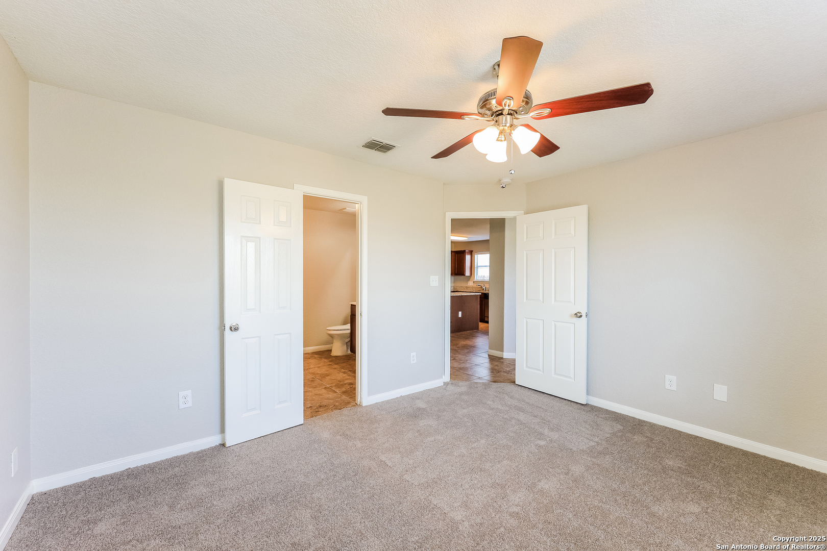 5611 Forest San Antonio, TX 78252 - Photo 8 of 16