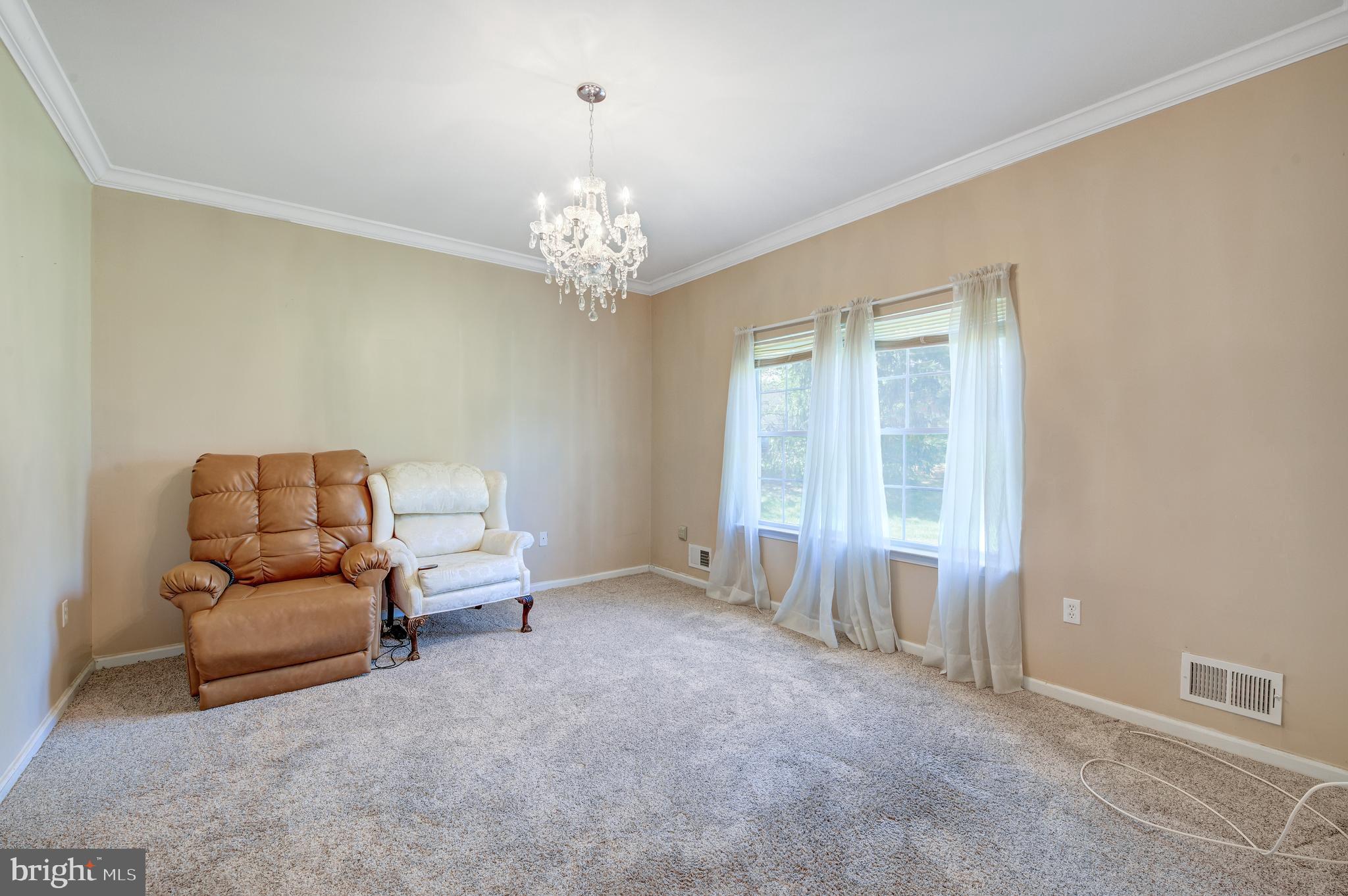 14 Heals Farm Road Burlington, NJ 08016 - Photo 15 of 47 Owners Suite (Main floor)