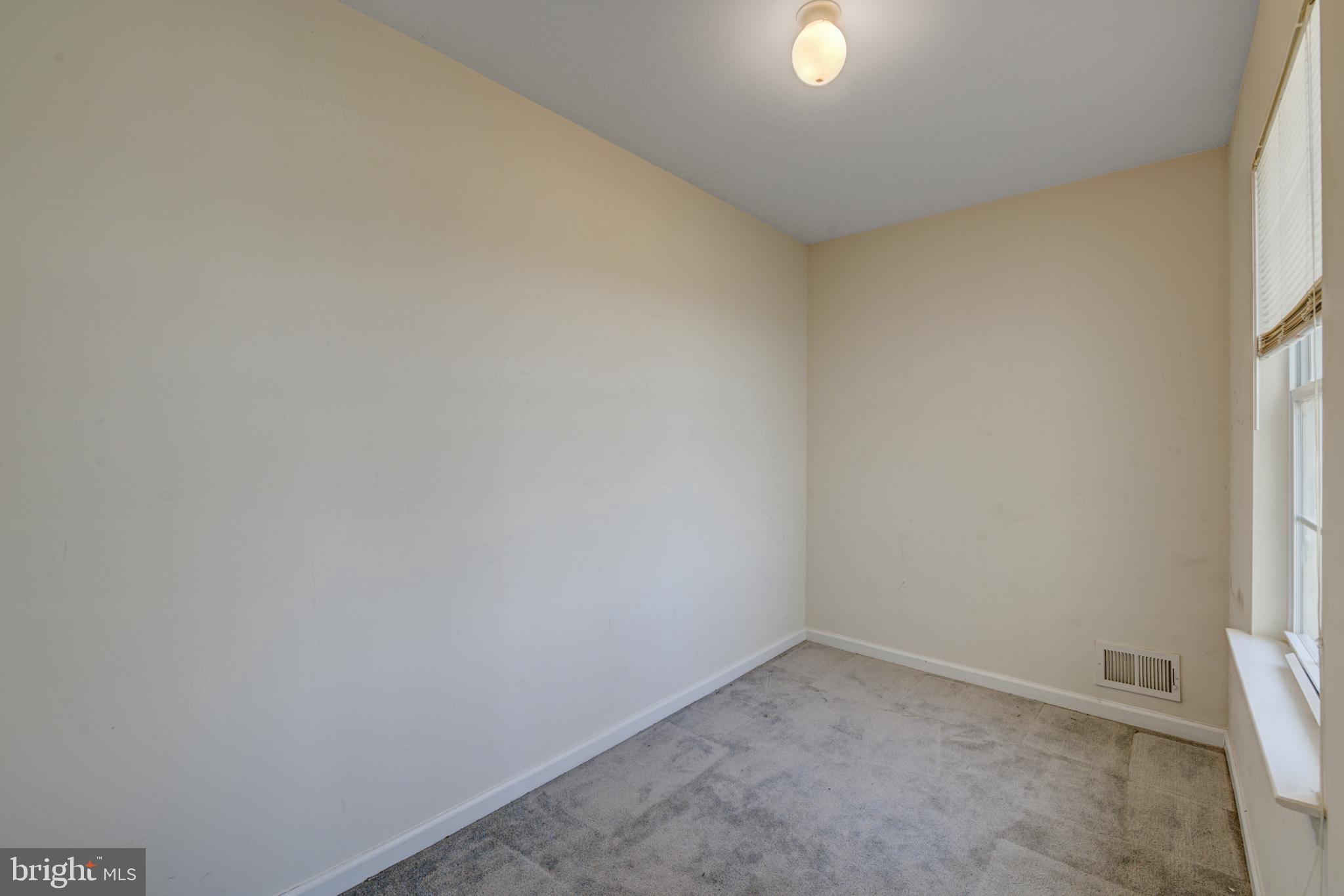 14 Heals Farm Road Burlington, NJ 08016 - Photo 43 of 47 2nd bedroom closet - view 2