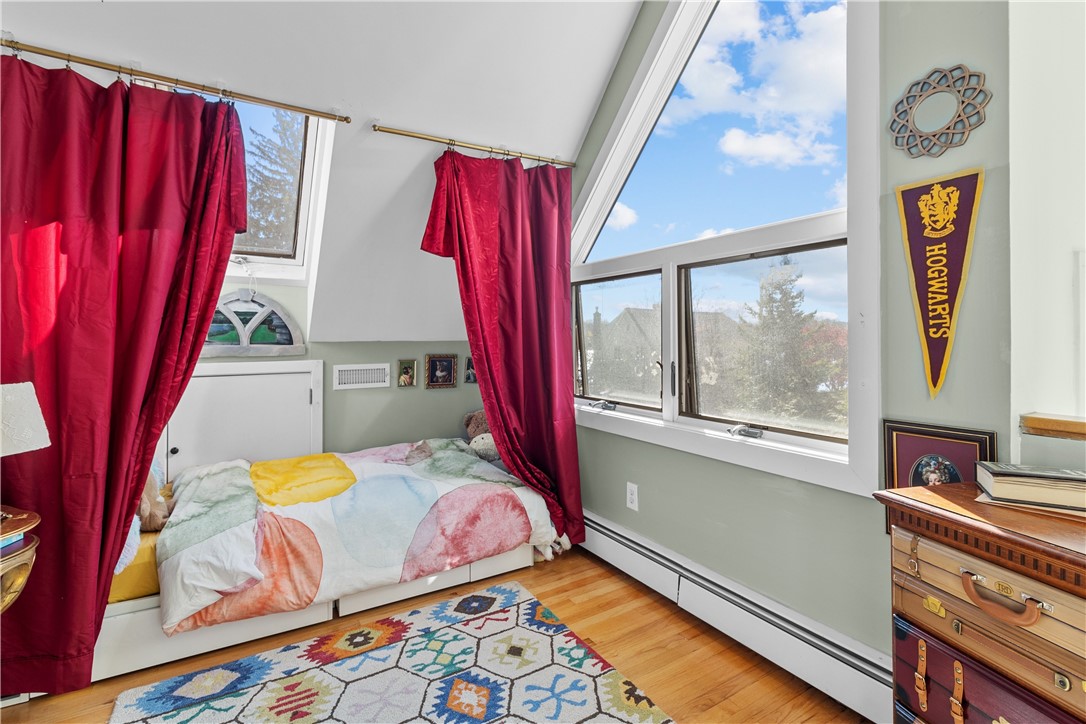 8 Linden Road Barrington, RI 02806 - Photo 24 of 37