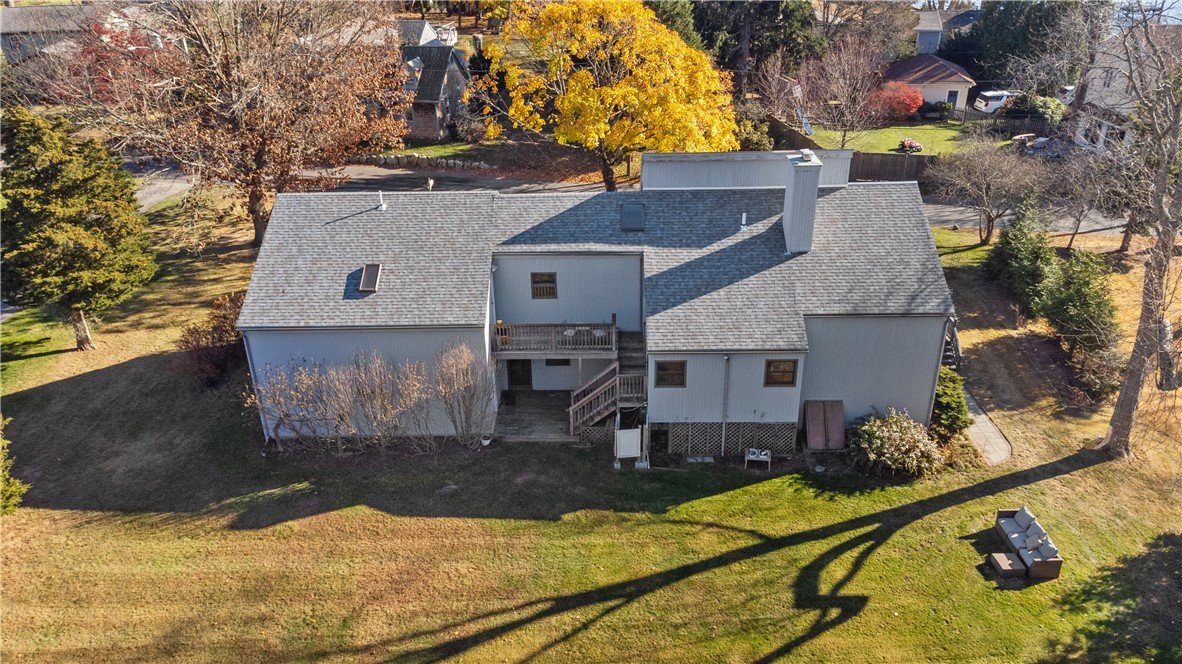 8 Linden Road Barrington, RI 02806 - Photo 28 of 37