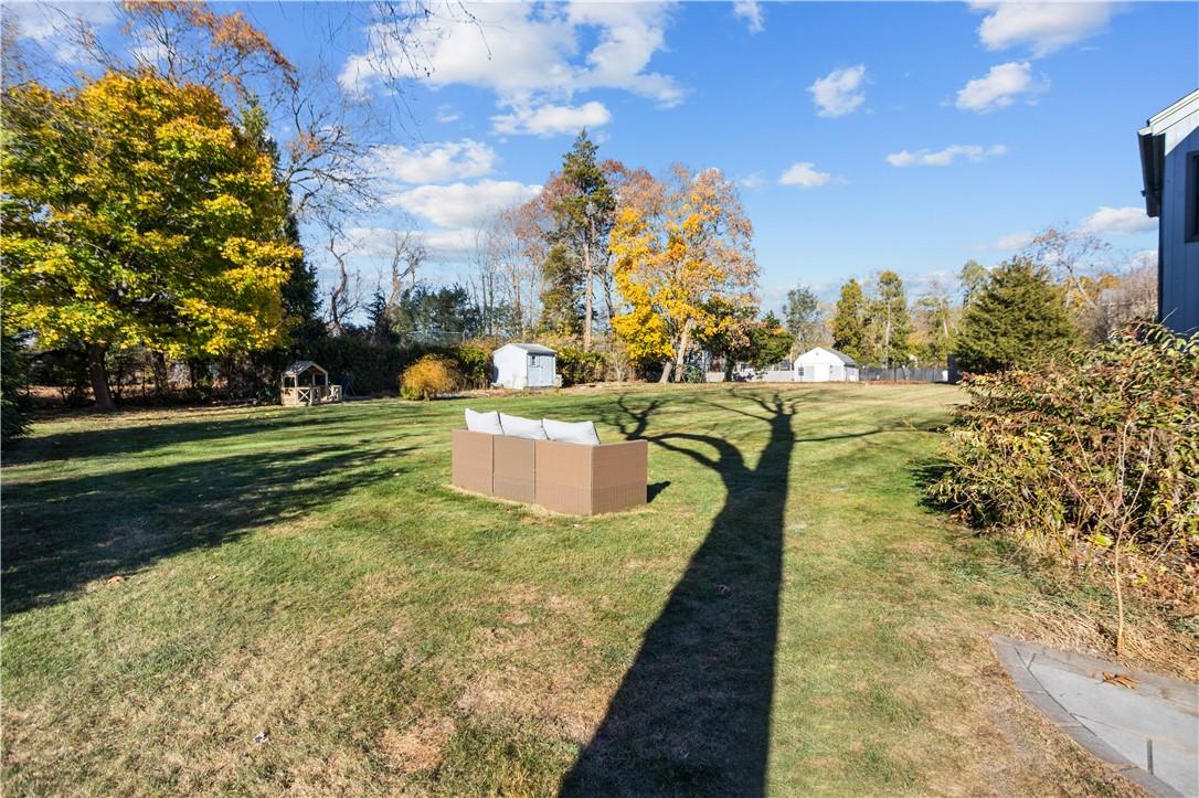 8 Linden Road Barrington, RI 02806 - Photo 32 of 37