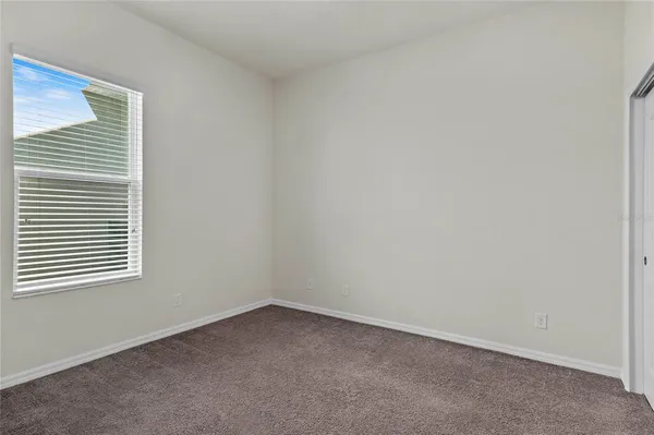 $2,400 | 989 Maypole Drive, Apopka, FL 32703