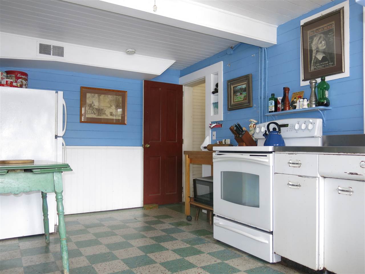 1394 Lake Morey Road Fairlee, VT 05045 - Photo 12 of 31 Gallery Image 12
