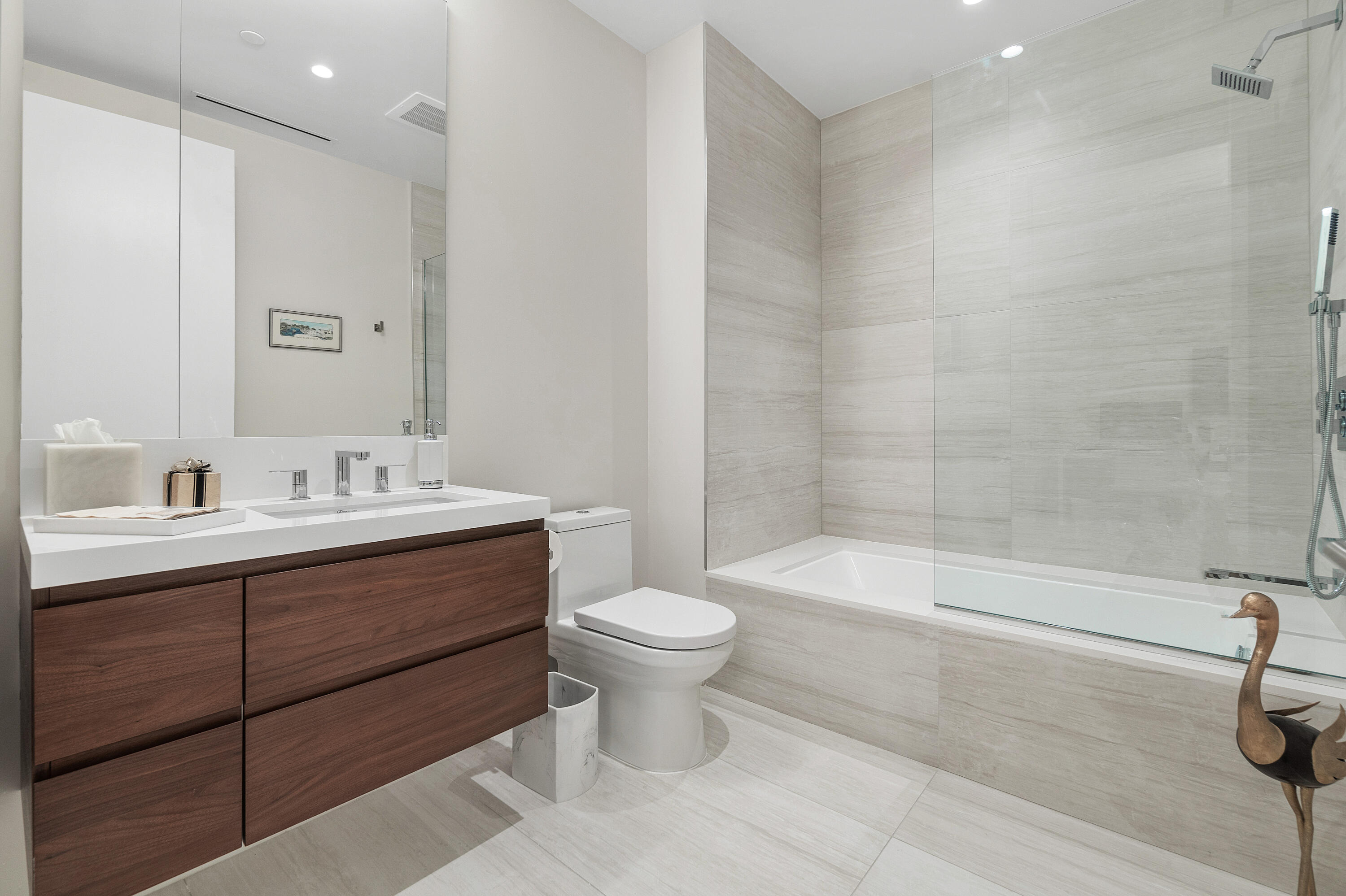 200 Southeast Mizner Boulevard, Unit 609 Boca Raton, FL 33432 - Photo 26 of 38 016-200SoutheastMiznerBoulevard-Unit609-