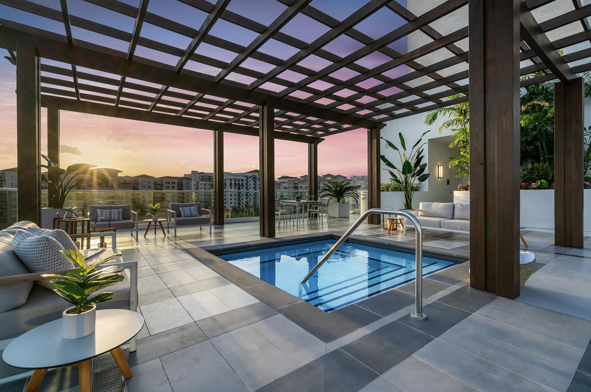 200 Southeast Mizner Boulevard, Unit 609 Boca Raton, FL 33432 - Photo 30 of 38 7th Floor Hot Tub