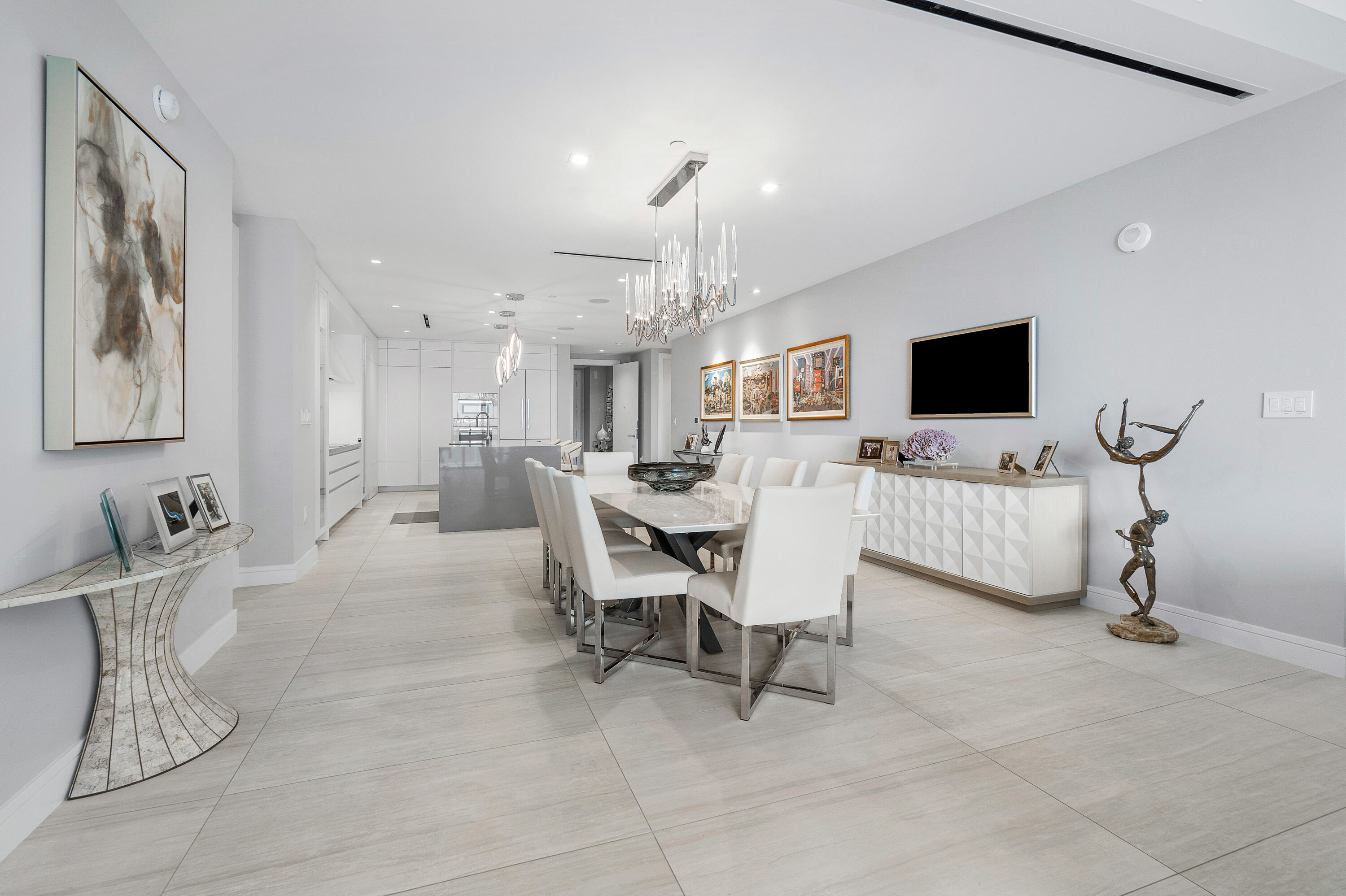 200 Southeast Mizner Boulevard, Unit 609 Boca Raton, FL 33432 - Photo 10 of 38 009-200SoutheastMiznerBoulevard-Unit609-