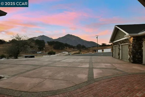 $1,732,521 | 4161 Leon Drive, Clayton, CA 94517