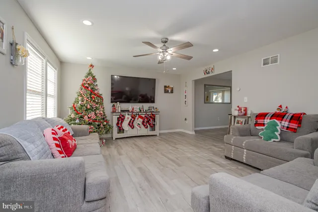 $550,000 | 20 Wagner Street, Hamilton, NJ 08610