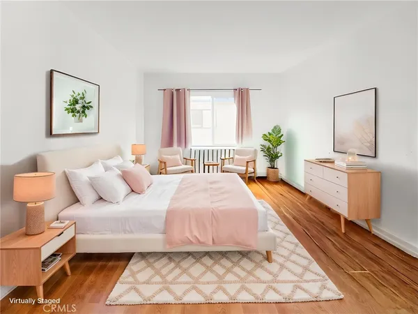 $599,999 | 7904 Topanga Canyon Boulevard, Unit 3, Canoga Park, CA 91304