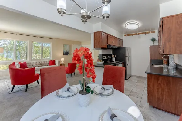 $559,000 | 3049 Los Prados Street, Unit 223, San Mateo, CA 94403