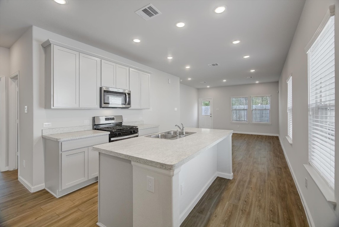 16517 Opportunity Way Porter, TX 77365 - Photo 7 of 43 Island