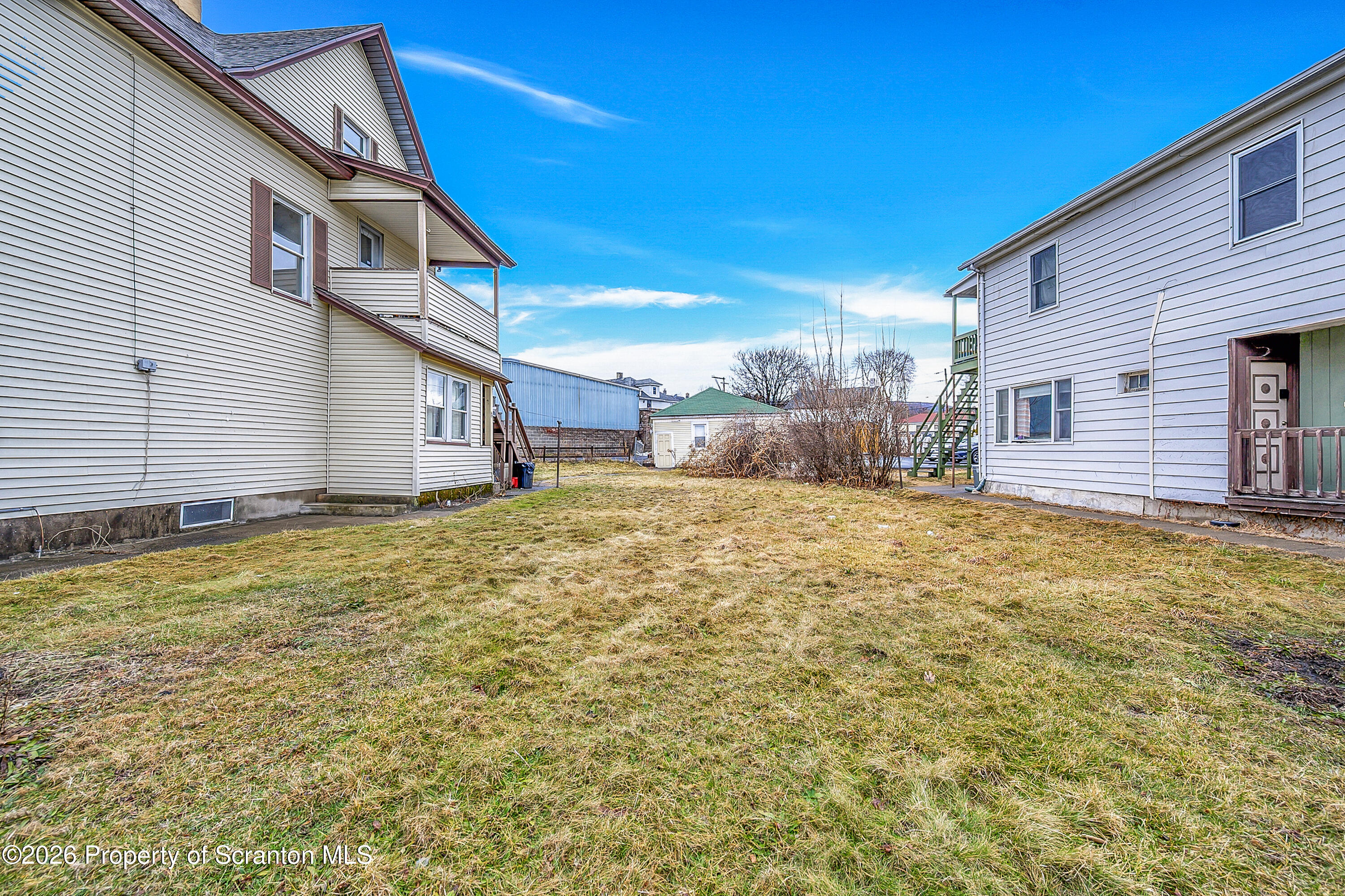 905 Albright Avenue Scranton, PA 18508 - Photo 6 of 56 a backyard of a house